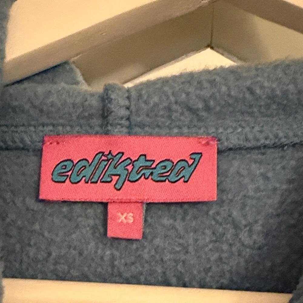 Edikted - Picture 2 of 2